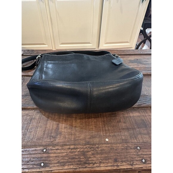 Vintage Coach Chelsea Soho A9D-6003 Black Crossbody Shoulder Bag Hobo Purse - Picture 2 of 8